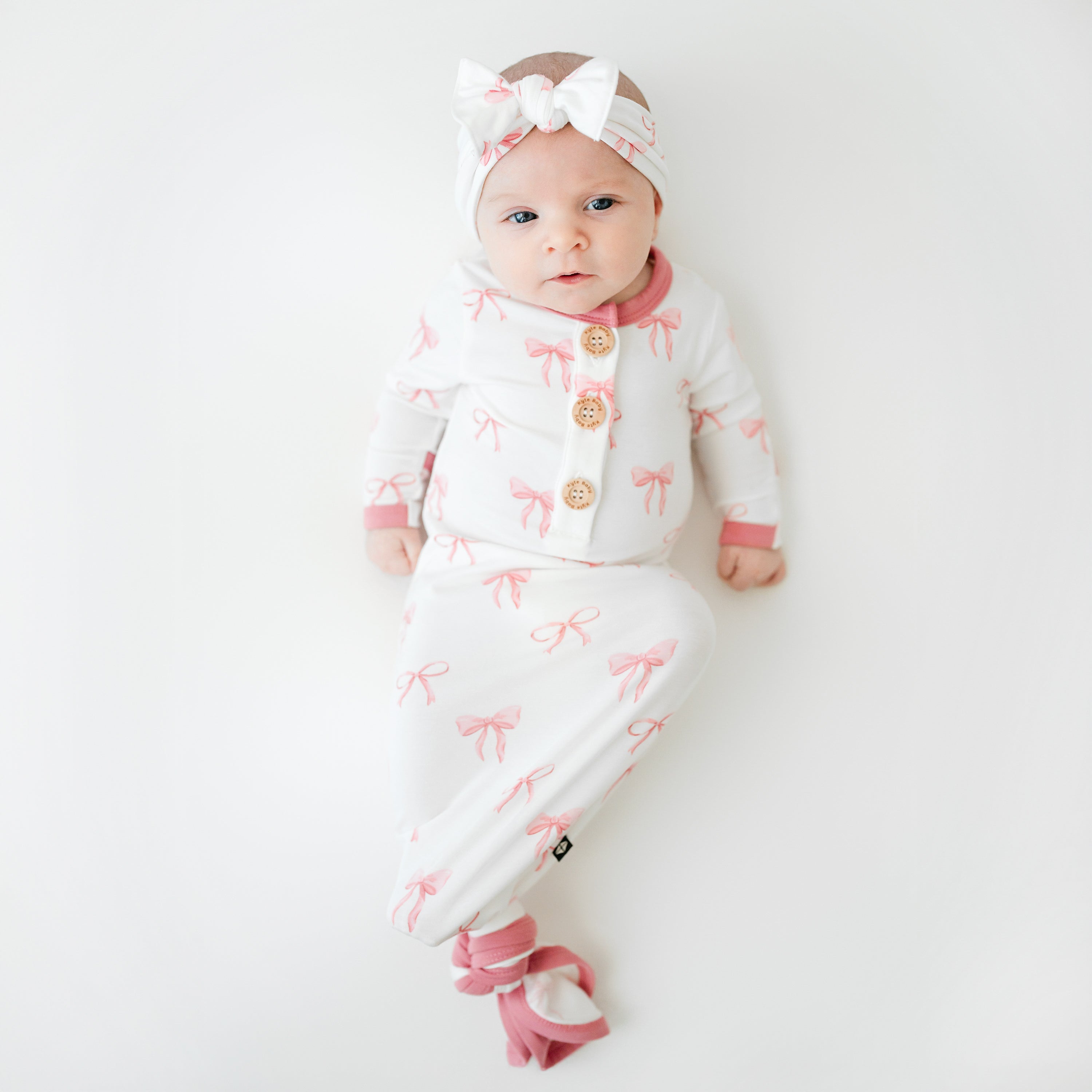 Knotted Day Gown with Bow Set in Bow