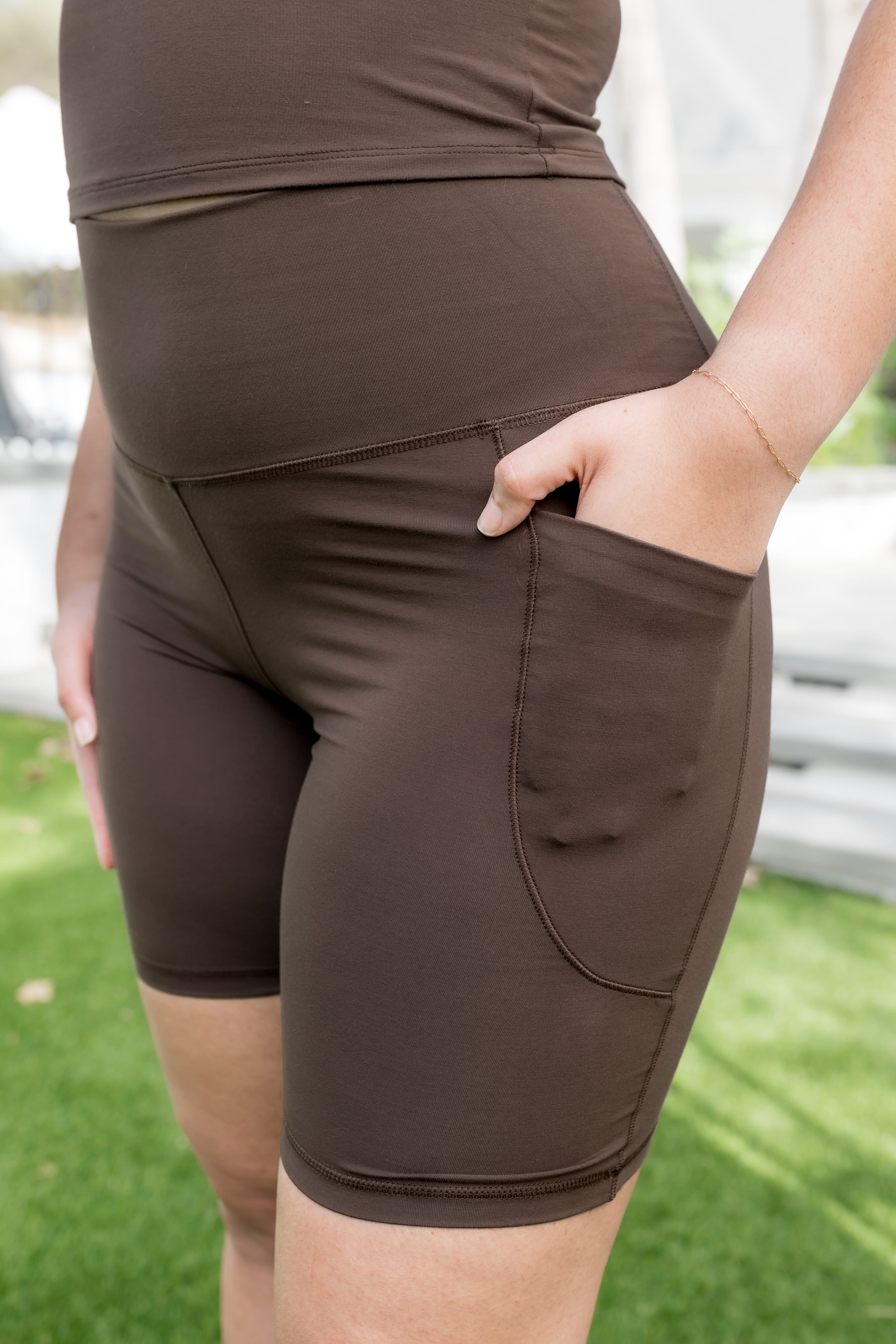 Bamboo Flex High Rise Biker Short in Espresso