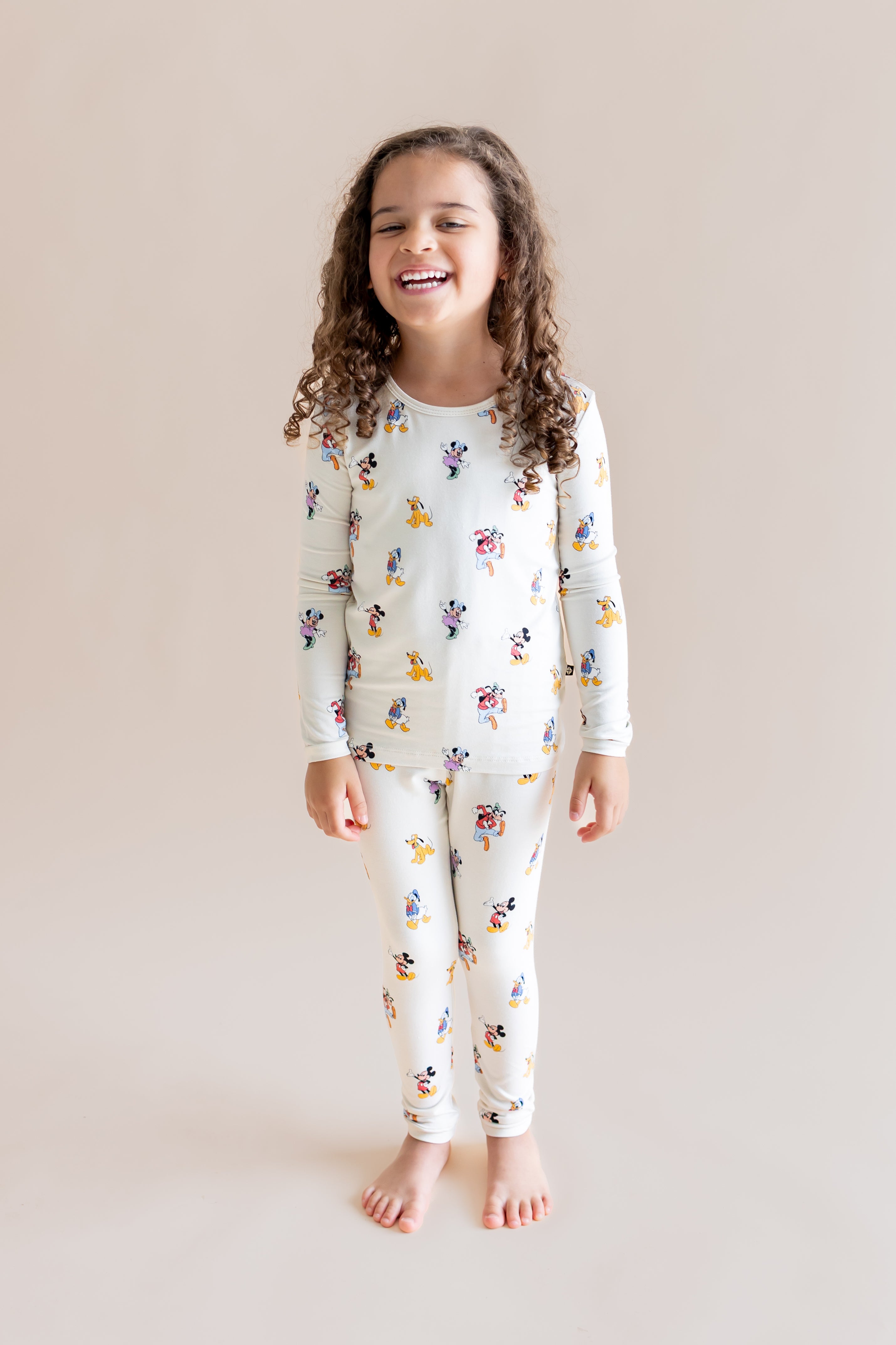 Long Sleeve Pajamas in Mickey Mouse & Friends
