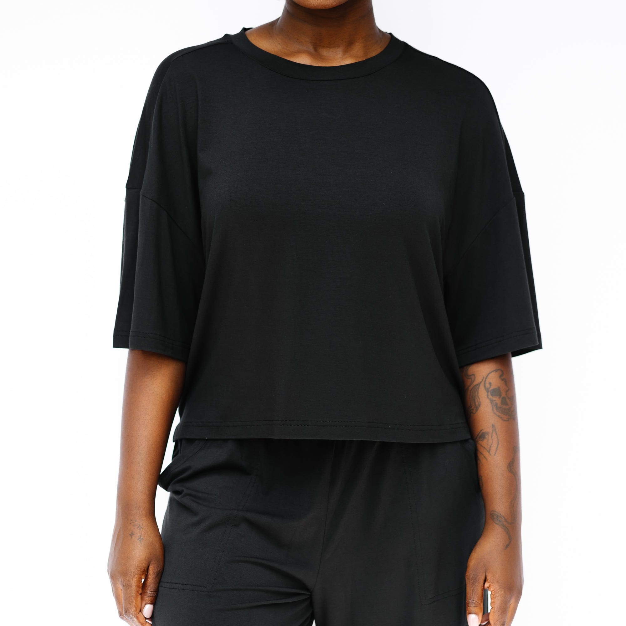 Women's Short Sleeve Boxy Tee in Midnight