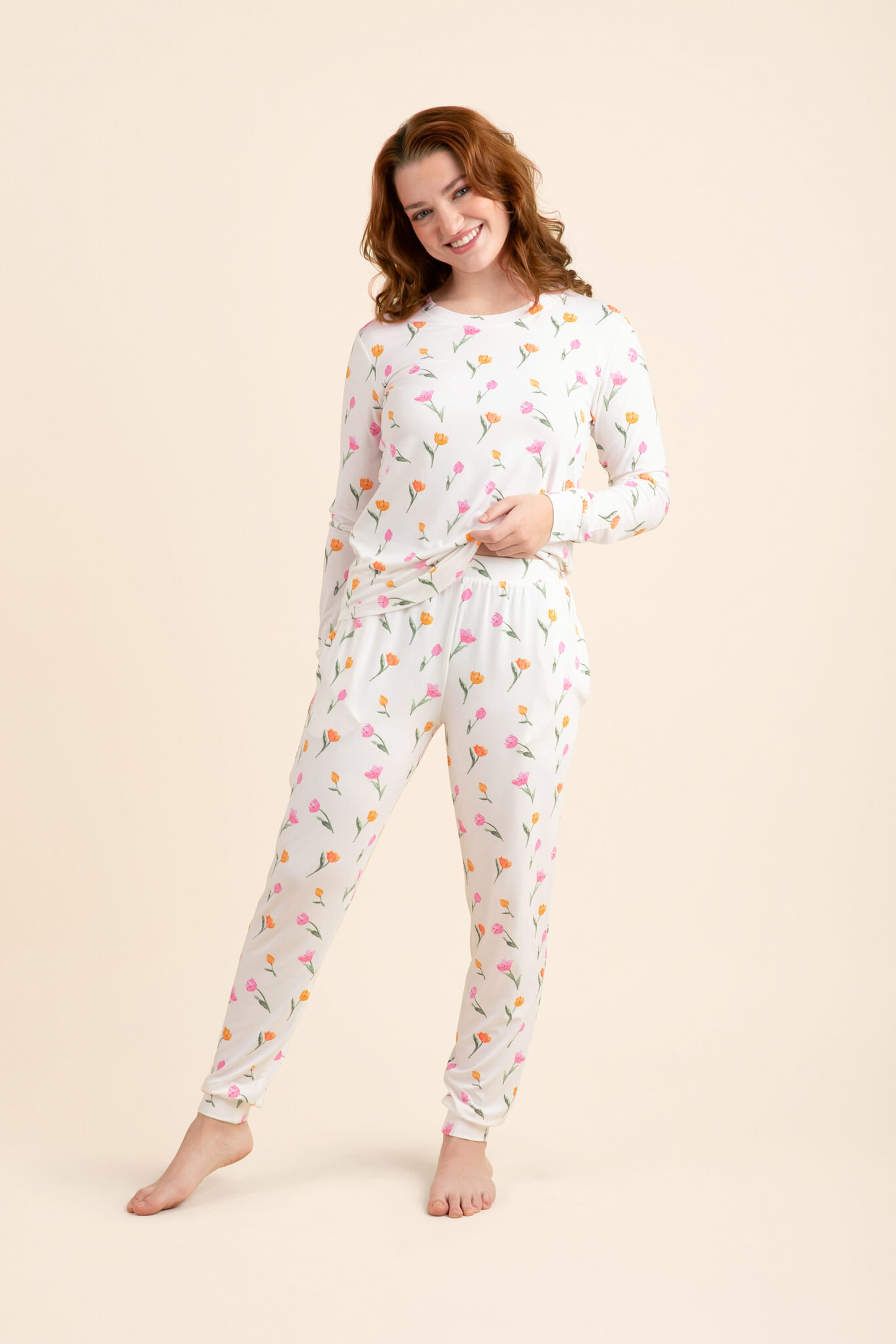Women's Jogger Pajama Set in Tulip